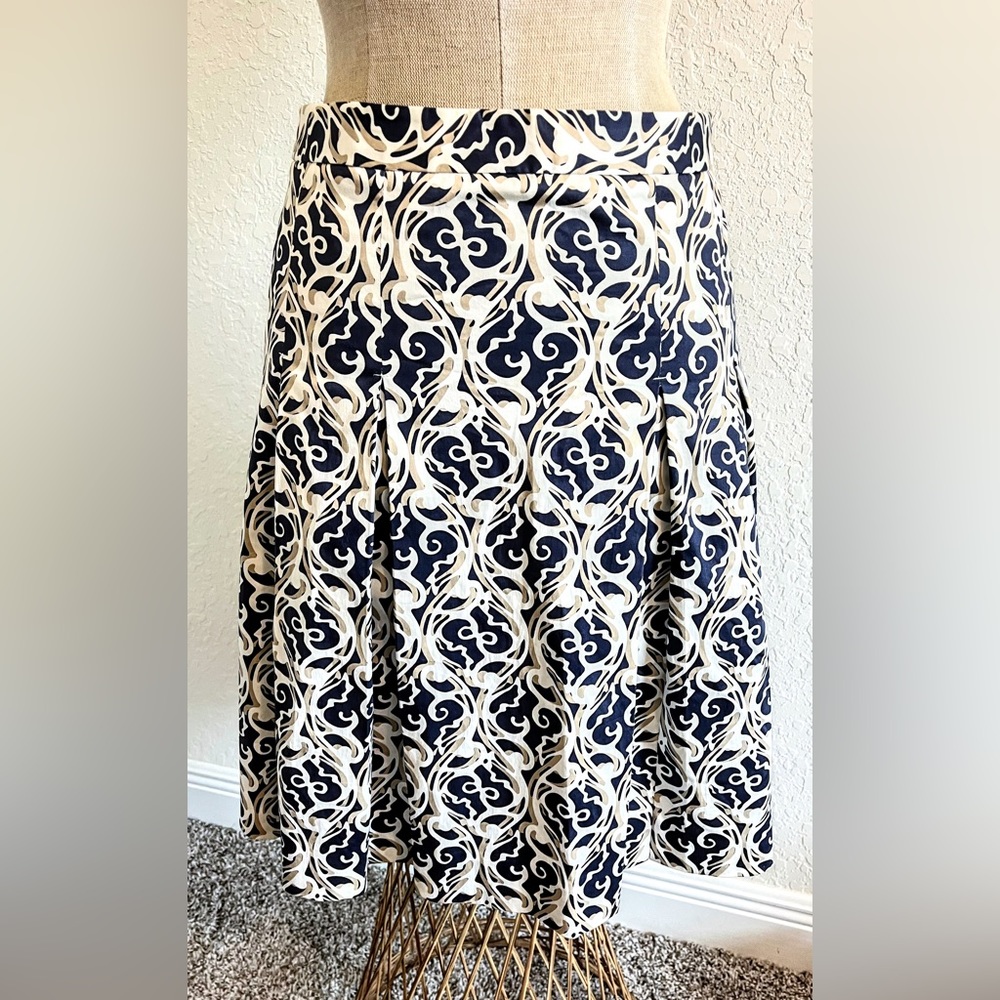 Semantics Xl Geometric Pattern A Line Pleated Ski… - image 1